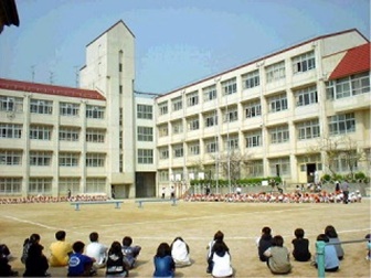 東須磨 小学校